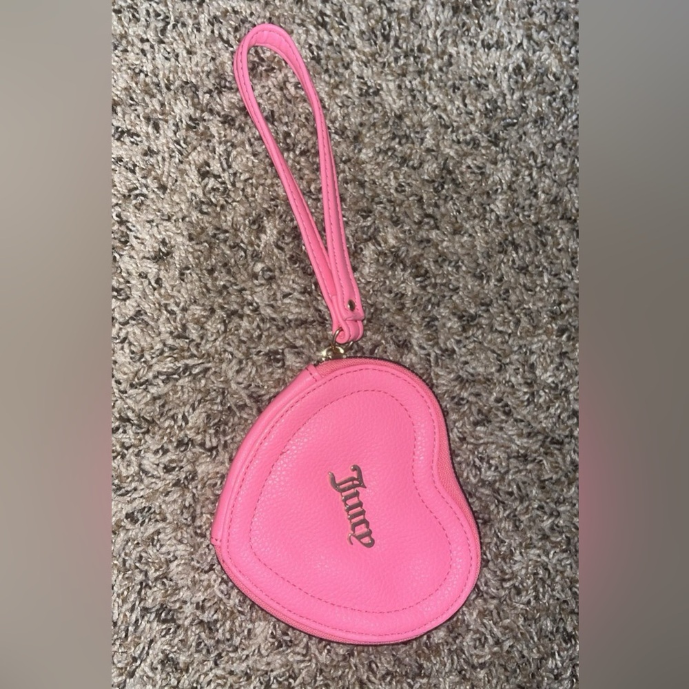 Juicy couture wristlet wallet